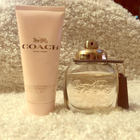Coach Other - Coach NEW YORK Eau De Purfume Set